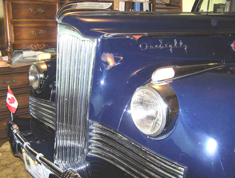 42 Packard One Eighty Formal 4dr Sedan