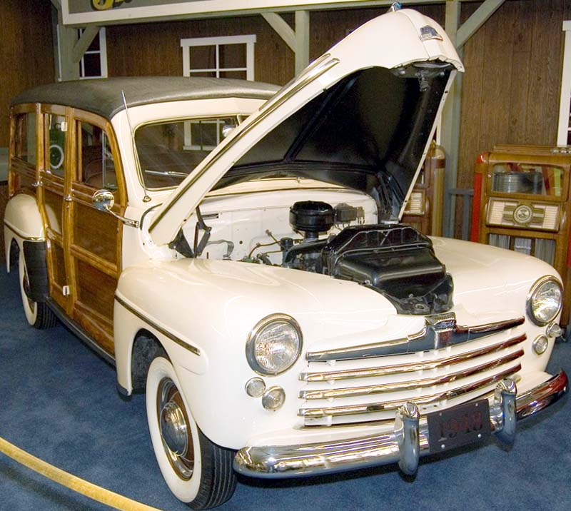 48 Ford ForDor Woody Wagon